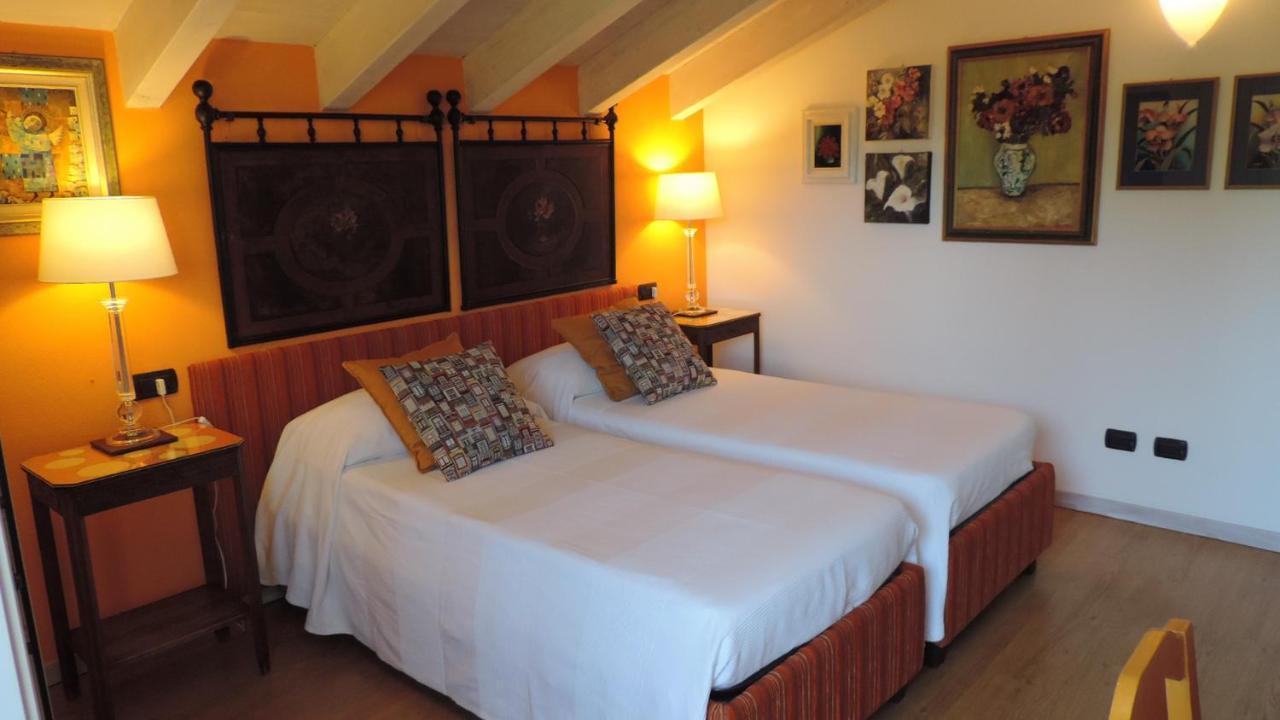 La Collina Since 2008 No Smoking B&B Varese Eksteriør bilde