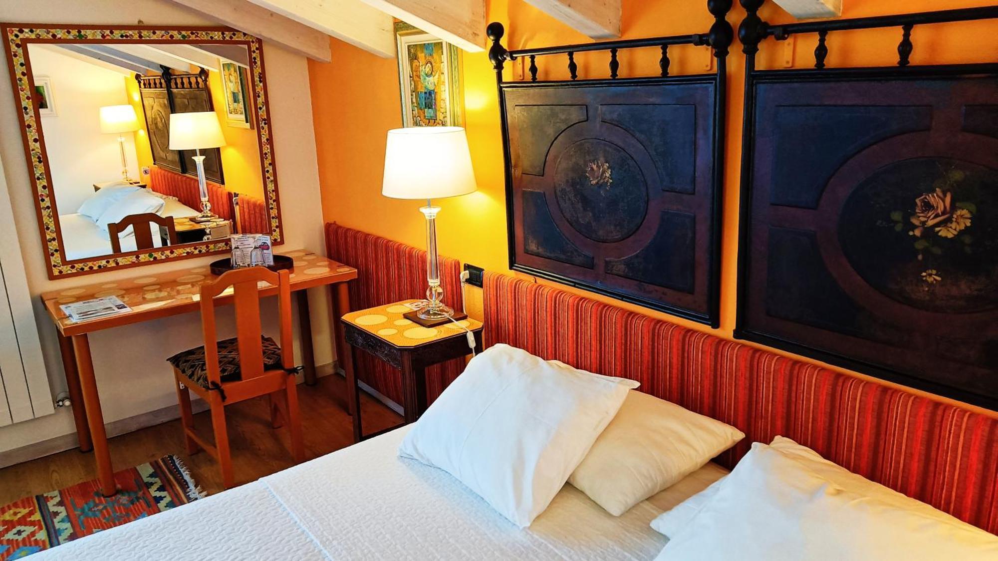 La Collina Since 2008 No Smoking B&B Varese Eksteriør bilde