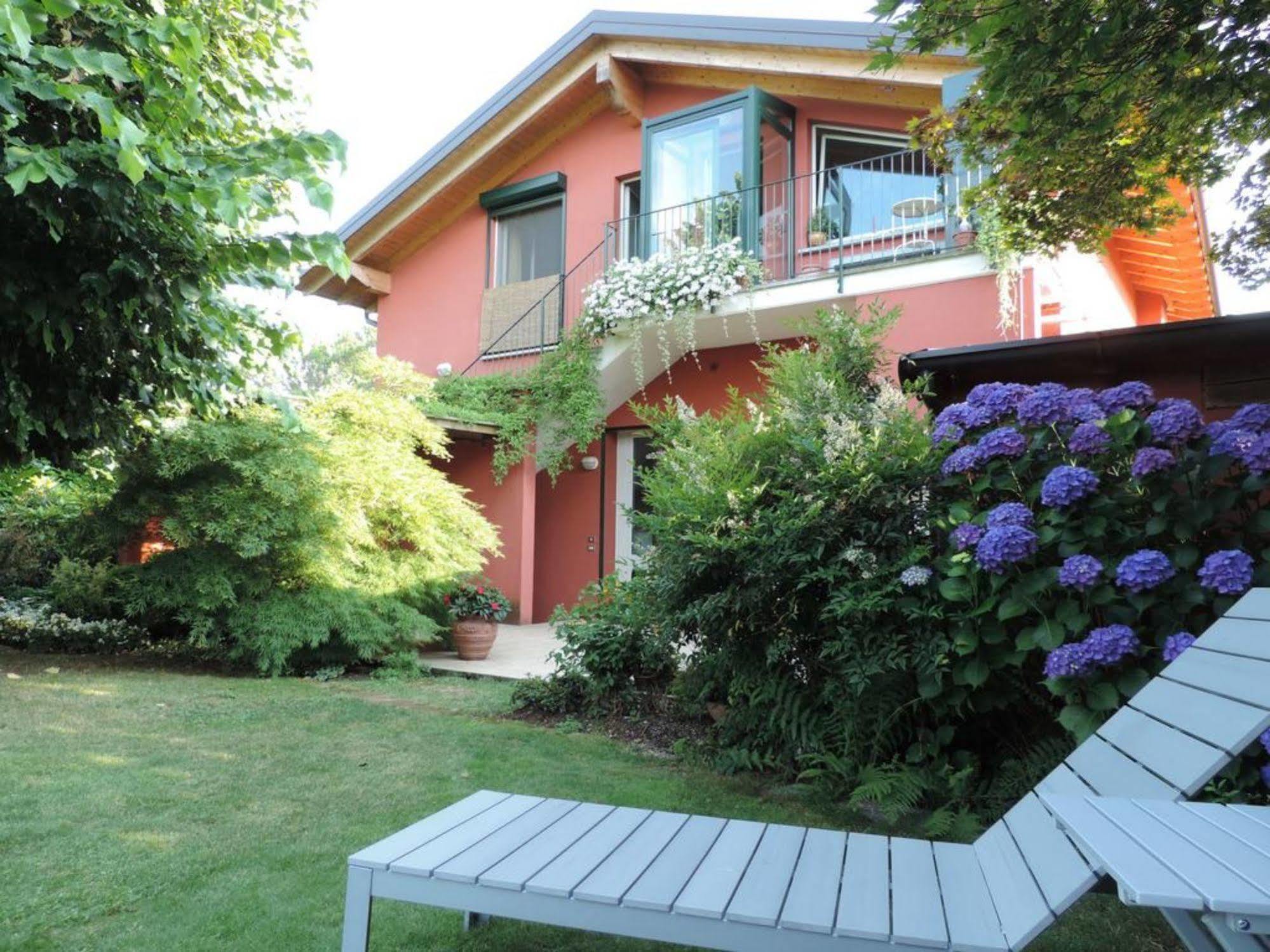 La Collina Since 2008 No Smoking B&B Varese Eksteriør bilde
